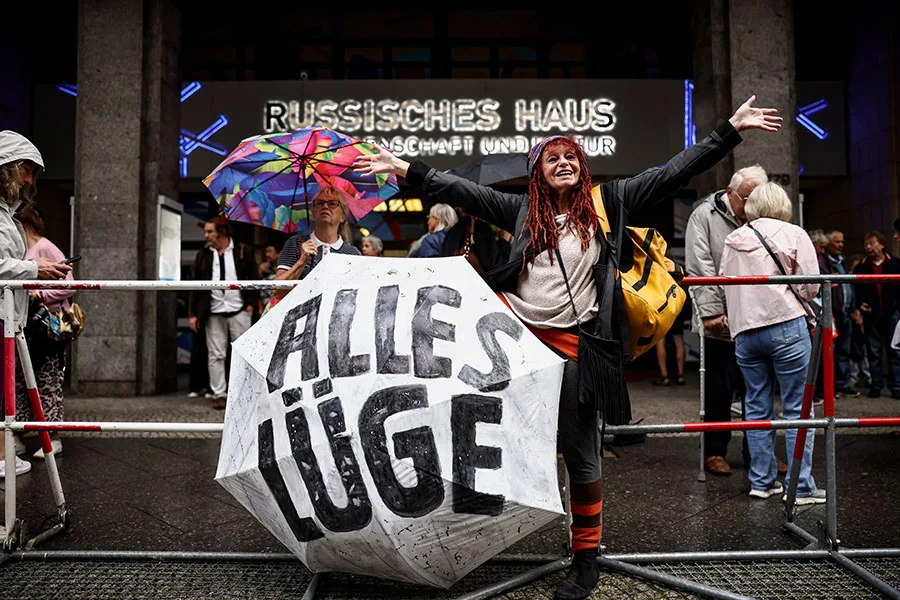 Фото